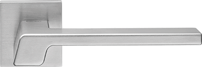 Дверная ручка на квадратной розетке "STREAM" CS 484/024, материал Замак, отделка Хром, 154*50 мм