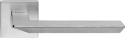 Дверная ручка на квадратной розетке "TRIO" CS 485/024, материал Замак, отделка Хром, 154*50 мм
